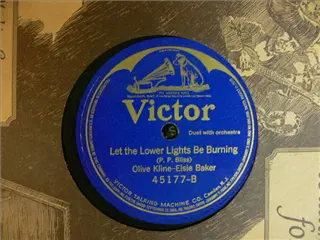 small_victor 45177 b.webp